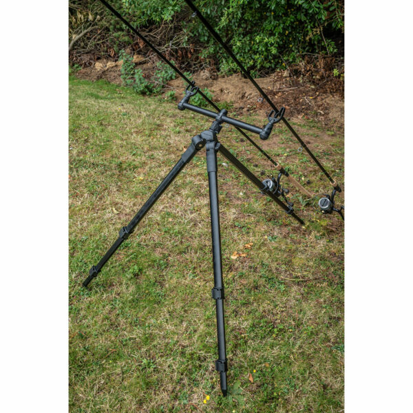 Compact River Tripod KORUM