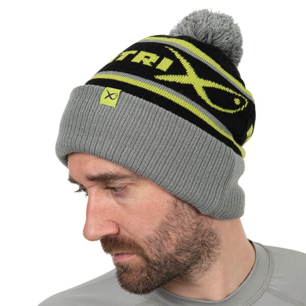 Cappellino Invernale Bobble Hat MATRIX