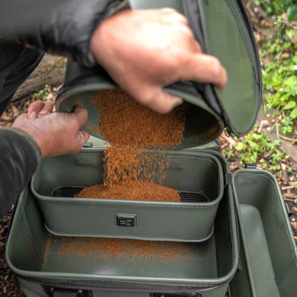 Eva Tackle & Bait Station KORUM (38X22X20cm) - immagine 3