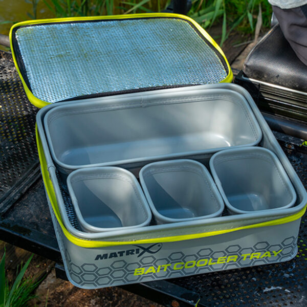 Set Termico EVA (5 pezzi) Bait Cooler Tray MATRIX (35x32x11cm) - immagine 5