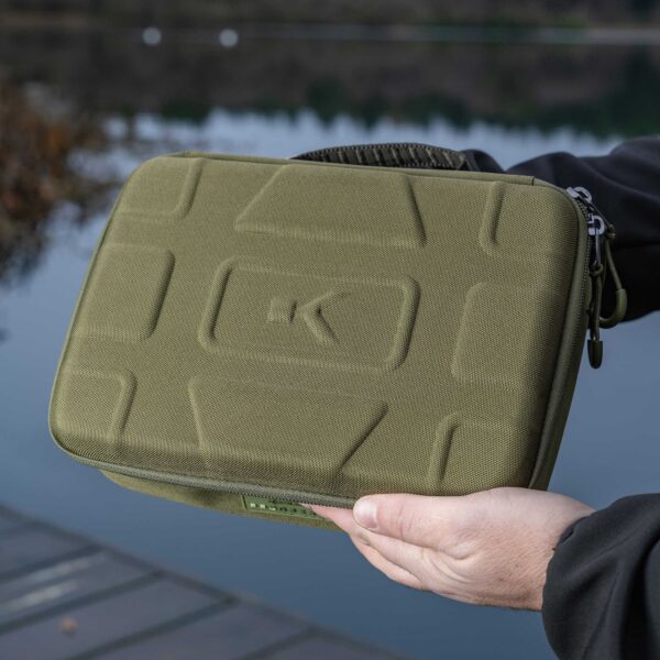 Astuccio rigido Progress Hardace Pouch (4,0 L) KORUM (26x20x9cm) - immagine 2